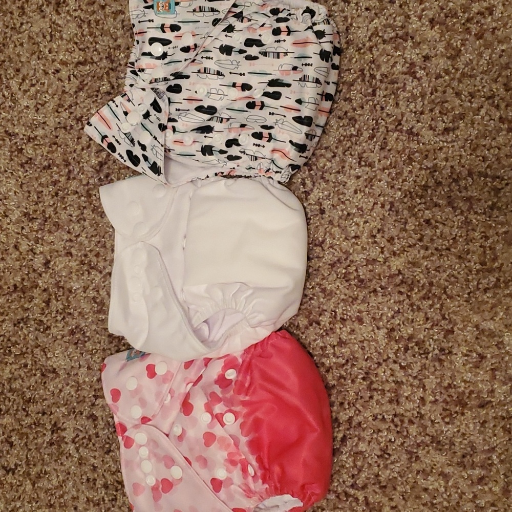 Girly Alva Baby diapers